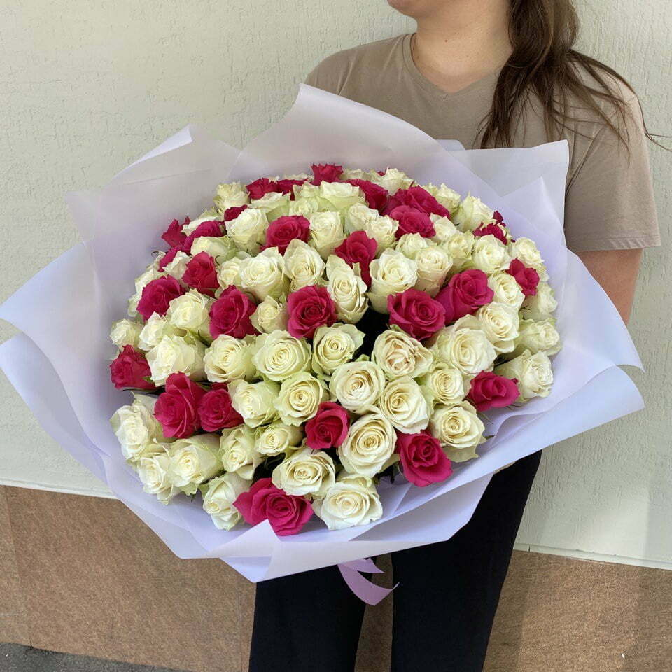 1 101 белая и розовая роза