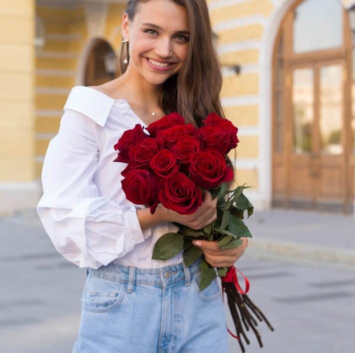 11-krasnih-roz 11 красных роз эквадор