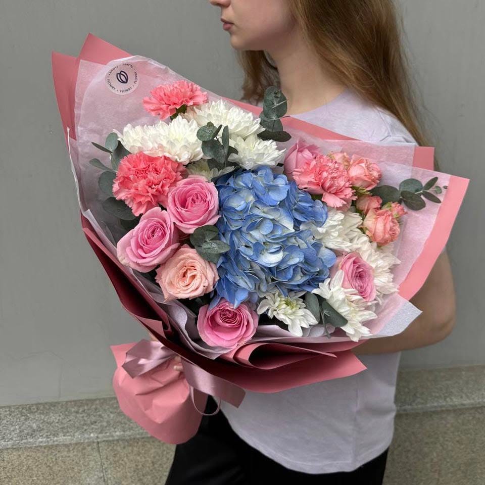 sbor16 букет с гортензией